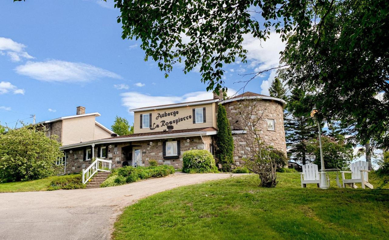 Auberge La Rosepierre Bistro Henri Grandes-Bergeronnes Kültér fotó
