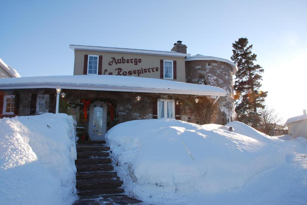 Auberge La Rosepierre Bistro Henri Grandes-Bergeronnes Kültér fotó